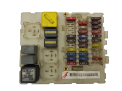 Sicherungskasten Relaiskasten Ford 2M5T14A073AB 518274105