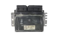 Steuergerät Nissan MEC32-040 L4 YX Hitachi 49780