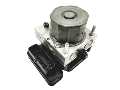 Abs-Pumpe Opel Corsa E 39084530 0265257704 Bosch 39445