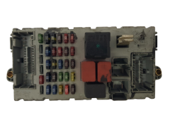 Sicherungskasten Relaiskasten Fiat 46774358 NPL 46774361 CPL Delphi