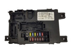Sicherungskasten Relaiskasten Fiat 00518060460 28106771 Delphi