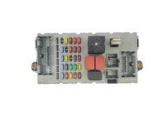 Sicherungskasten Relaiskasten Fiat 51744898 NPL 46520600 Delphi 40503