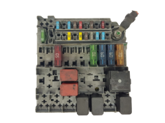 Sicherungskasten Relaiskasten Fiat 46841646 20106