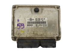 Motorsteuerung VW 038906019KP 0281011191 Bosch