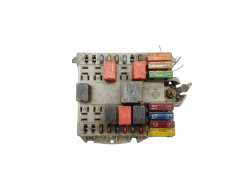 Sicherungskasten Relaiskasten 46760253 Fiat Delphi 35029