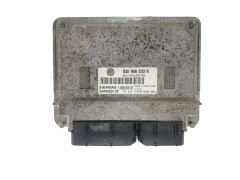Steuergerät VW 03E906033R 5WP44224 02 Siemens 45078