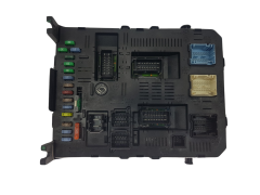 Steuergerät BSI 2004 H05 9661940480 PSA Johnson Controls 2010