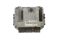 Steuergerät 0281011776 8200391966 8200386508 Renault Bosch 39127