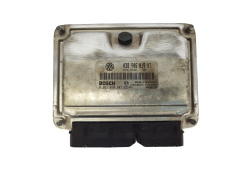 Steuergerät 038906019HT 0281010947 VW Skoda Seat Bosch 3044