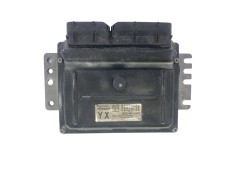 Steuergerät Nissan MEC32-040 L4 YX Hitachi 50223