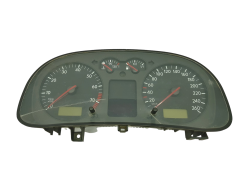 Tacho Kombiinstrument VW Golf MK4 1J0920821A 0263618155 28556