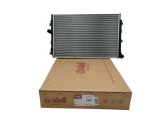 Wasserkühler 5K0121251Q 11211829601 VW Skoda Vika