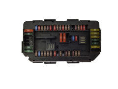 Sicherungskasten Relaiskasten 6114 V7 922487903 19096.000.001 BMW