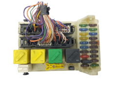 Sicherungskasten Relaiskasten Ford 93BG-14A073-EE