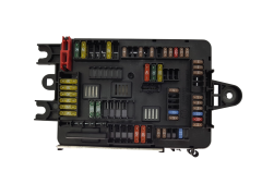 Sicherungskasten Relaiskasten 926111102 19178.000.001 BMW 19058