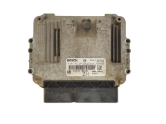 Steuergerät Opel 0281011943 55556829 8973785712 Bosch 30638