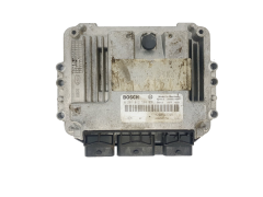Steuergerät 0281012589 8200527725 8200527756 Renault Bosch 44544