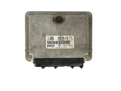 Steuergerät VW Audi 038906018P 0281001720 Bosch 25315