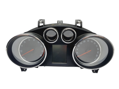 Tacho Kombiinstrument Opel Mokka 95136700 654663731 GM