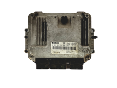 Steuergerät 0281012589 8200527725 8200527756 Renault Bosch 24527