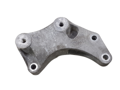 Befestigung, Halterung Opel Corsa D 13185906 GM