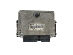 Steuergerät 55193786 0281011557 Fiat Bosch 42380
