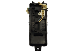 Sicherungskasten Relaiskasten Mitsubishi MR318828 20245