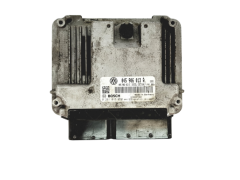Steuergerät 045906013R 0281015050 VW Bosch