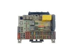 Sicherungskasten Relaiskasten Opel 90589965 GM 34707