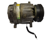 Klimakompressor Renault Megane I 7700273320 1135284 5284 Delphi 6987