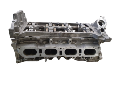 Zylinderkopf 11040BV80A 1.6 TCE Renault Nissan