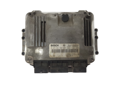 Steuergerät 0281011549 8200310863 8200370779 Renault Bosch 3277