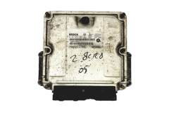 Steuergerät 0281011281 P04727770AD Chrysler Bosch 17749