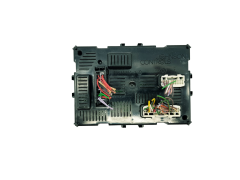 Steuergerät BCM L2CR 8201054119 1975467 1 Renault 31421