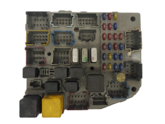 Sicherungskasten Relaiskasten Jeep 56042002L