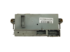 Sicherungskasten Relaiskasten 51734380 51733919 Fiat Magneti Marelli 18248