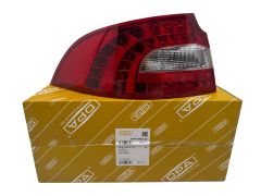 Rückleuchte Hinten Links Für Skoda Superb 2 3TD945095 89450882102 DPA