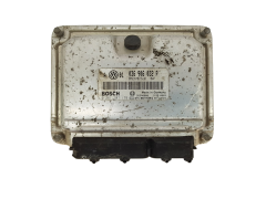 Steuergerät VW 036906032P 0261207179 Bosch 15200