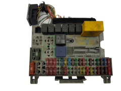 Sicherungskasten Relaiskasten Opel 90589965 GM