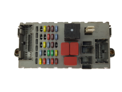 Sicherungskasten Relaiskasten Fiat 51732917 CPL Delphi 20401