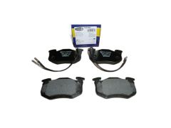 Bremsklötze Vorne MAGNETI MARELLI 363700206064 425051 7701202057