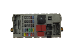Sicherungskasten Relaiskasten Fiat 51732917 CPL Delphi 18842