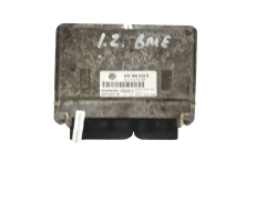 Steuergerät VW 03E906033R 5WP44224 02 Siemens 29573