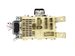 Sicherungskasten Relaiskasten 91950-1J030 IPJ3 Hyundai YURA 25648