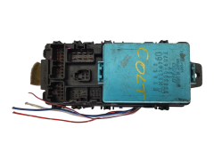 Sicherungskasten Relaiskasten Mitsubishi 232300-6073 228760 Denso