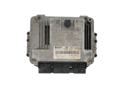 Steuergerät Renault 0281011549 8200391966 8200370779 Bosch 37840