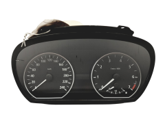 Tacho Kombiinstrument BMW 1 E87 E81 6983527-01 1024932-44 33170