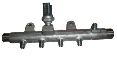 Einspritzleiste Kraftstoffverteiler Original Renault Megane III 1.5 dCI 1752000Q2E