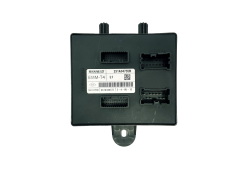 Steuergerät EMM-T4 L1 231A04735R 506111F00 Renault 31196 Steuergerät EMM-T4 L1 231A04735R 506111F00 Renault 31196
