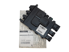 Sicherungskasten Relaiskasten Renault Opel Nissan 2441600Q0A 243501820R Original